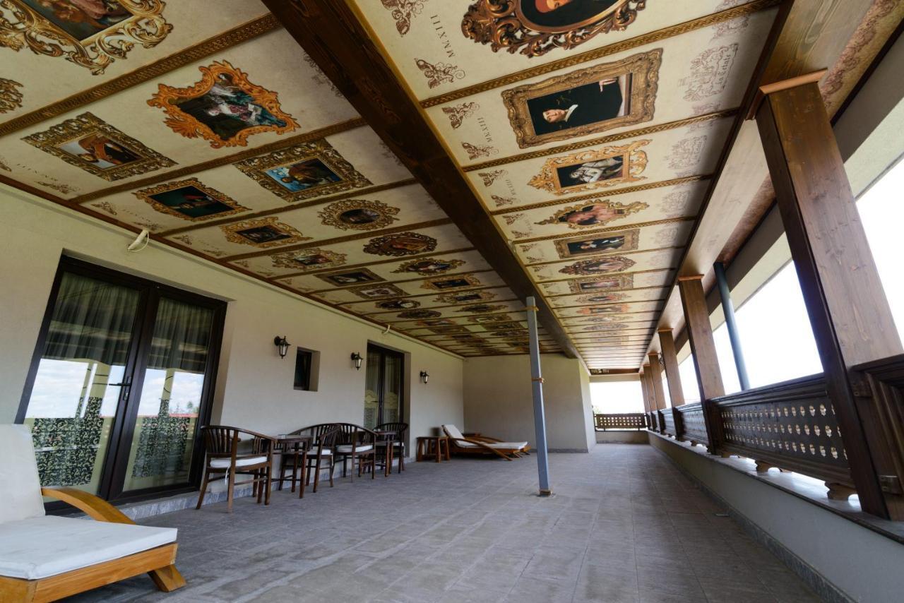 Hotel Lacetate بيتستِ المظهر الخارجي الصورة